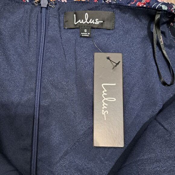 Lulu's Floral Print My Favorite Off The Shoulder Dress Navy Blue Small NWT - Picture 7 of 14